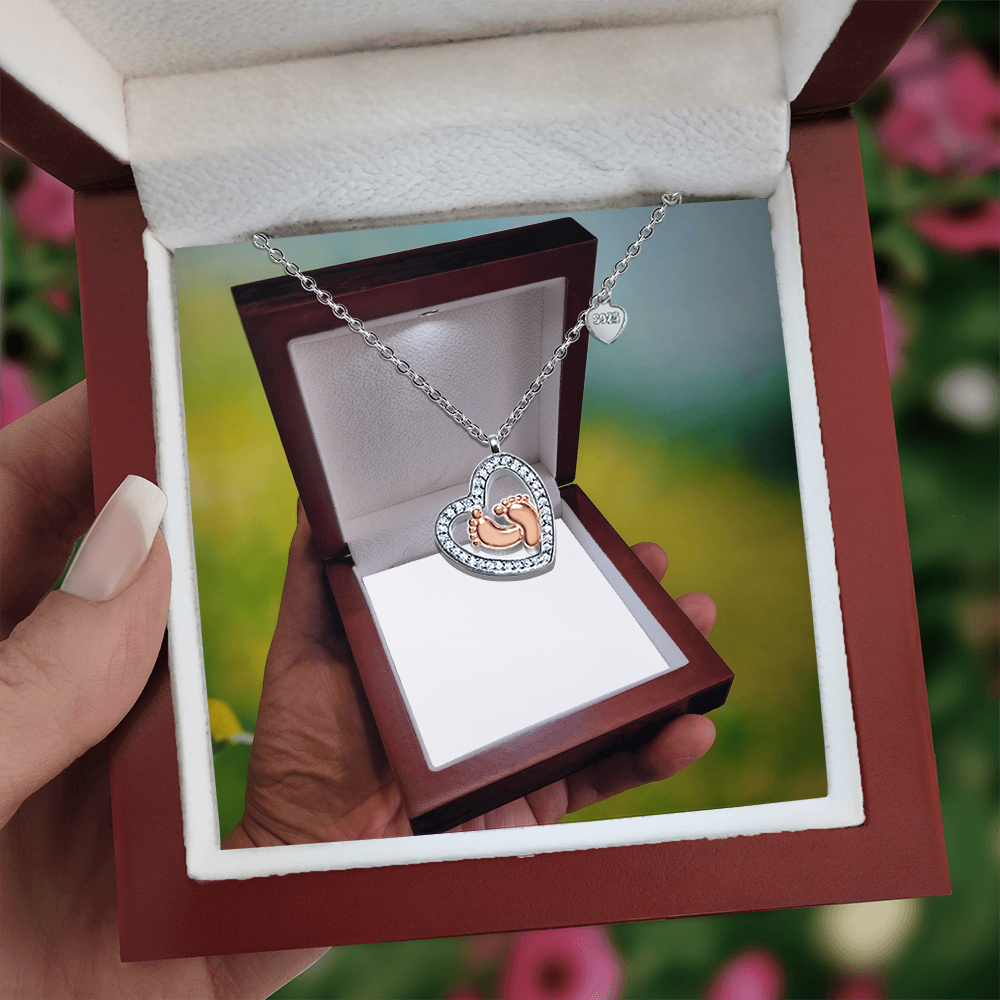 Baby Feet Heart Necklace – Perfect Gift for New Moms