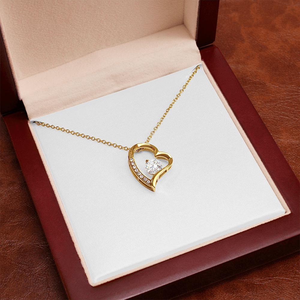 Forever Love Heart Necklace – Timeless Gift for Her
