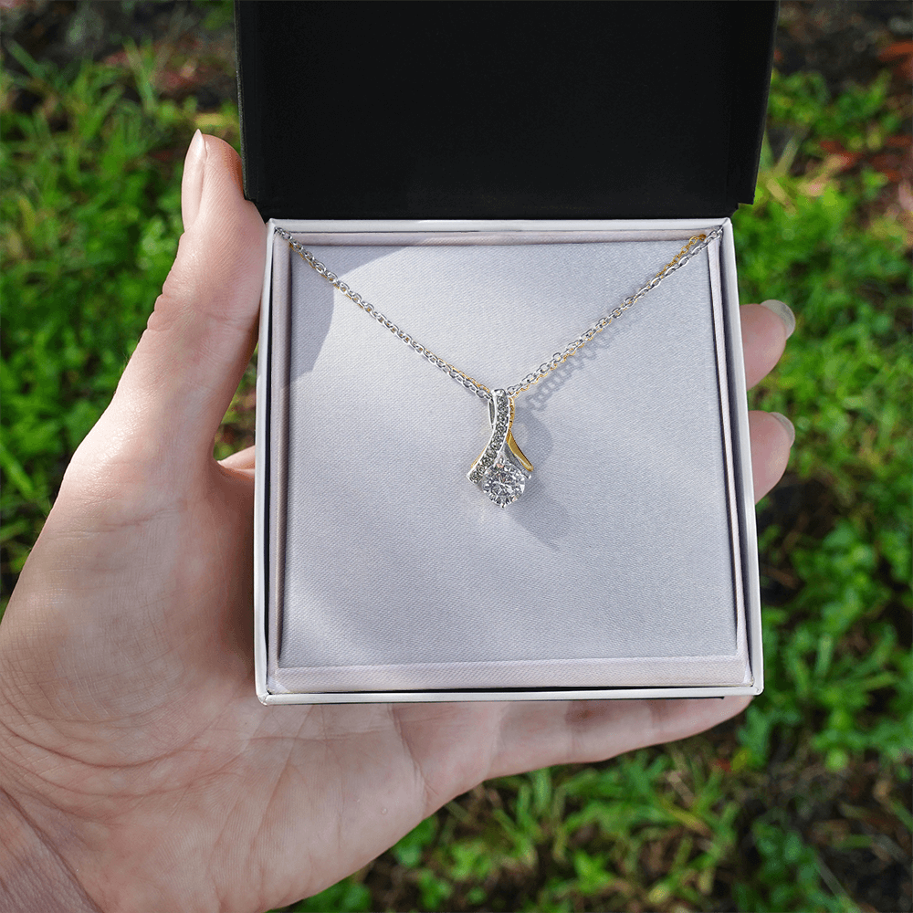 Captivating Beauty Necklace